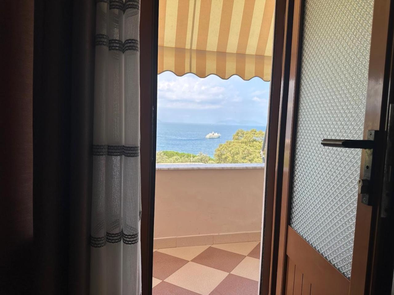 A Pousada Eid Mar Vlorë Exterior foto
